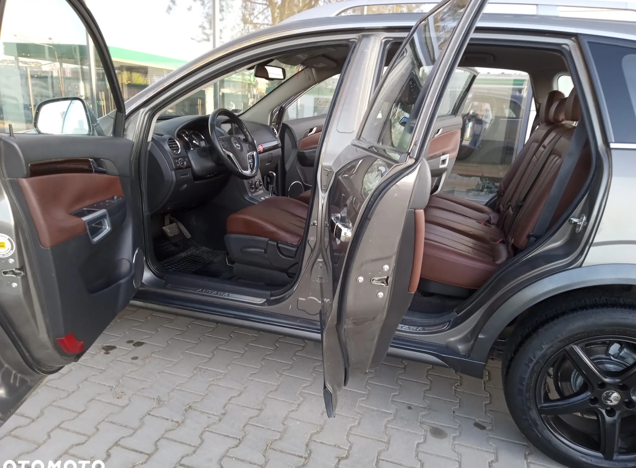 Opel Antara cena 14900 przebieg: 290000, rok produkcji 2007 z Kielce małe 277